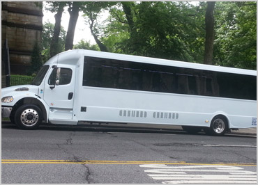 35 Passengers Executive Bus